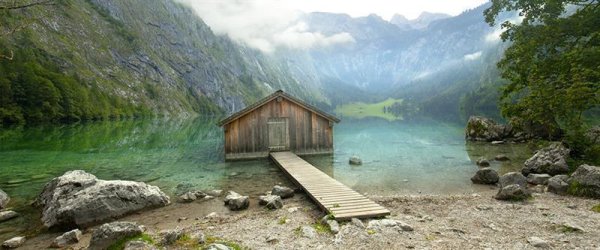 Fototapete | 6,00 m x 2,50 m | 200 g Vlies Premium | Berghütte